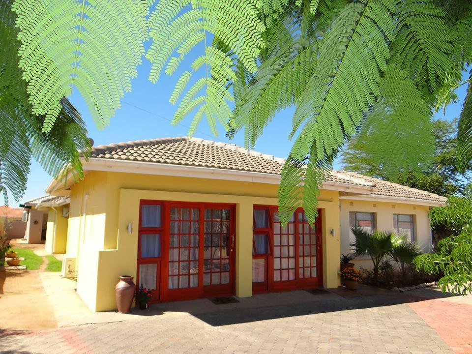 Sunflower Court Bed And Breakfast Gaborone Dış mekan fotoğraf